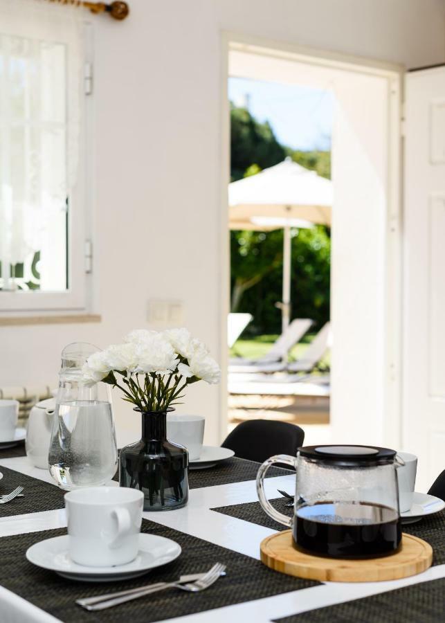 Exclusive Villa Toulouse With Pool In Falesia Algarve Albufeira Extérieur photo
